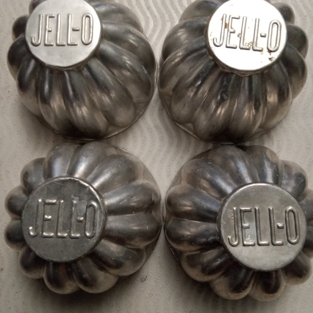 Vintage Very Collectible JELL-O Aluminum 4pc Mold Set Great Vintage Look